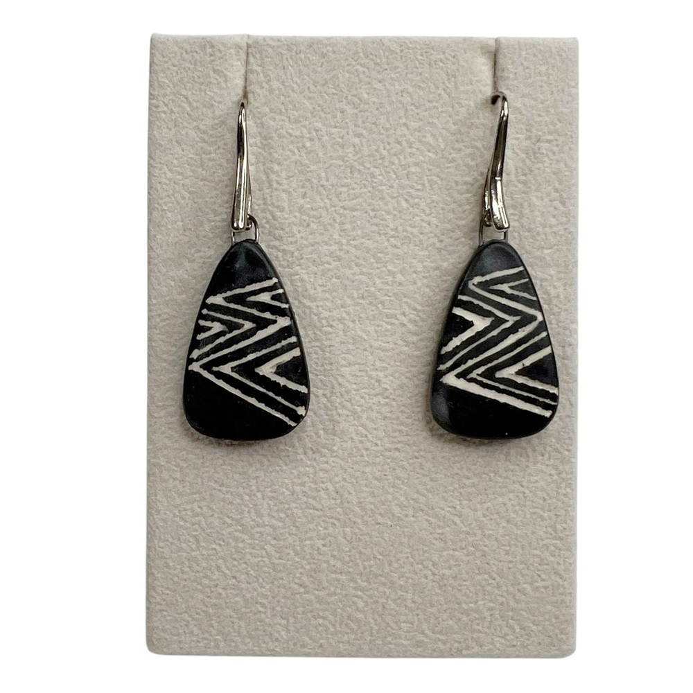 Polished Slate Stone White Zig Zag Rounded Triangle Earrings
